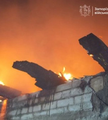 Удар по Запорізькій області: пошкоджено будинок, постраждала жінка. ВІДЕО+ФОТОрепортаж
