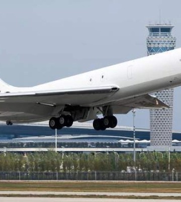 Белорусский самолет Ил-62 "зафиксировали" в Черниговской области: в СНБО отреагировали