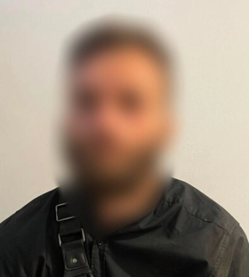 У Харкові під час перевірки документів чоловік напав на поліцейських із ножем