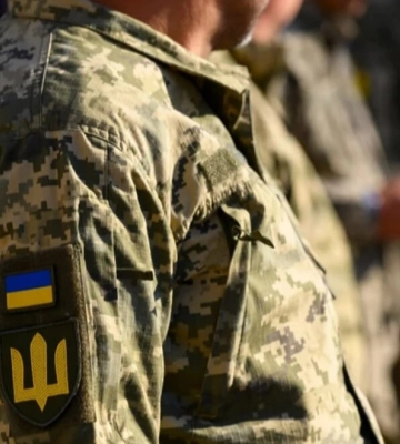 В Харькове мужчина напал с ножом на сотрудников ТЦК: один военный погиб, есть раненый