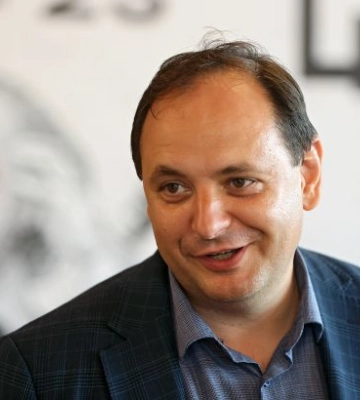 «Мовних патрулів» більше немає: мер Франківська пояснив, як вони виконали свою задачу