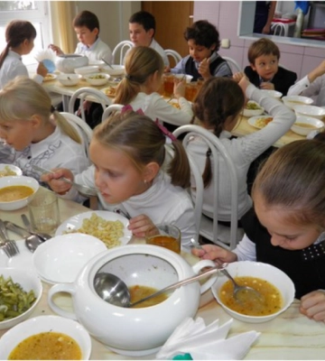 На Рівненщині продовжують впроваджувати реформу шкільного харчування
