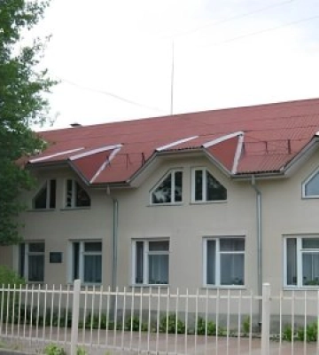 «Мертва душа» в ліцеї: на Закарпатті директор понад рік виплачував зарплату працівнику, який не з’являвся на роботі
