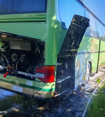 На Мукачівщині горів рейсовий автобус
