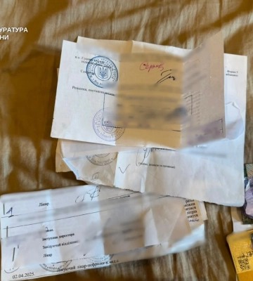 В Киеве раскрыли схему оформления фиктивной инвалидности за $30 тысяч - среди подозреваемых руководители ВЛК и МСЭК