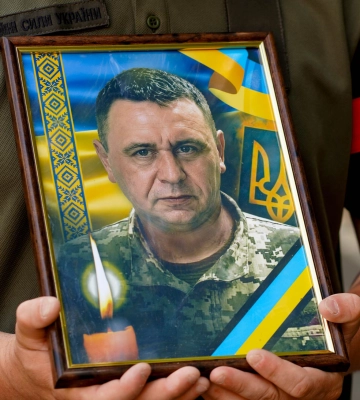 В Ужгороді попрощалися із полеглим Сергієм Михайленком