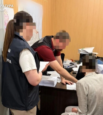 На Черкащині судитимуть осіб, які заробили на щебені 2,3 мільйона гривень