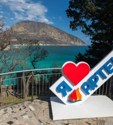 В Крыму срочно приостановили работу детских лагерей