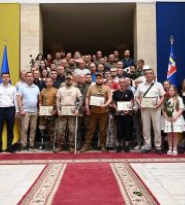38 родин закарпатських військових та ветеранів отримали сертифікати на житло