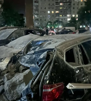 Запорожье пережило тяжелую ночь: россияне атаковали город. ФОТО