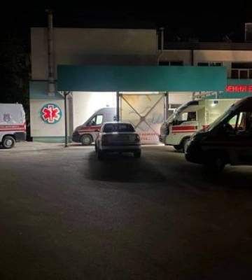Опівнічний жах у Хусті! Що насправді відбувається за зачиненими дверима «швидкої», коли місто спить (ФОТО)
