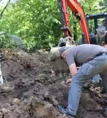 Друга пошукова експедиція у Пужниках не знайшла масового поховання жертв Волинської трагедії