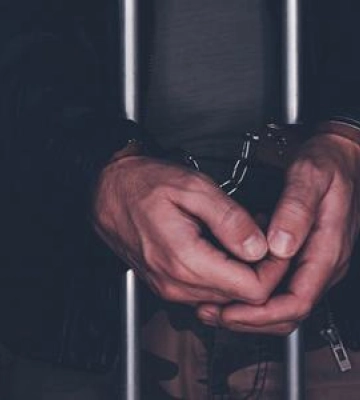 На Полтавщині заарештували чоловіка, який виманював гроші від імені РВА на потреби ЗСУ