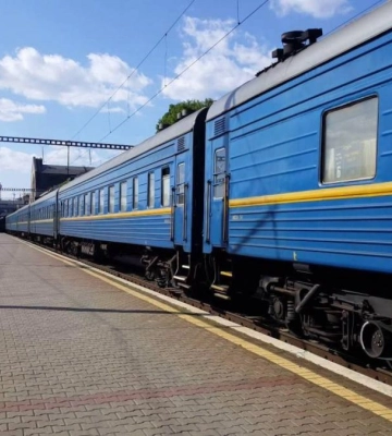 Жителів Рівненщини просять не поширювати інформацію про пошкодження залізничної інфраструктури після ворожих атак