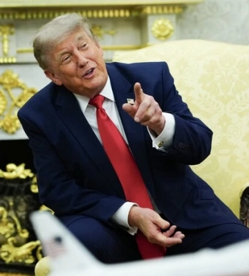 Трамп заговорив про тиск на Путіна та став на бік Зеленського – Axios