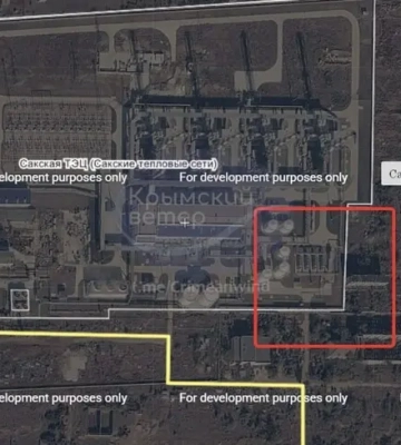 В оккупированном Крыму после ночной атаки горит Сакская ТЭЦ