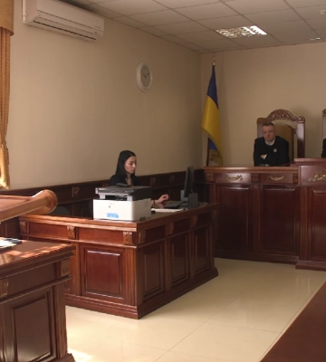 «Шлях» за кордон за 800$: волинські прокурори проситимуть тюремного покарання для працівника ТЦК