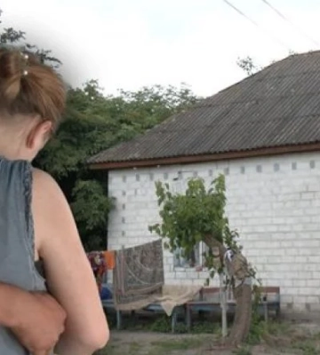 На Волині судили чоловіка, від якого у 15 років завагітніла і народила дівчина
