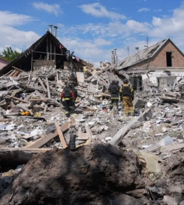 Росіяни скинули авіабомбу на Запоріжжя, є поранені