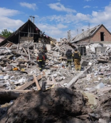 Росія вдарила КАБами по Запоріжжю, серед поранених є діти