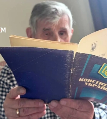 Один із авторів Основного Закону: депутати повинні вилучити з Конституції України згадку про російську мову