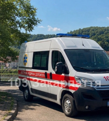 Спека б’є по здоров’ю: понад 50 випадків теплового удару за останні два дні зафіксовано на Закарпатті