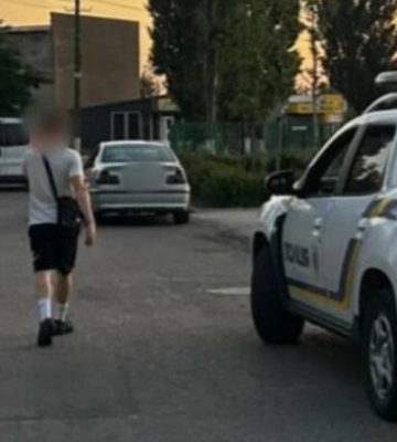 На Одещині хлопець загинув, впавши з даху BMW під час руху