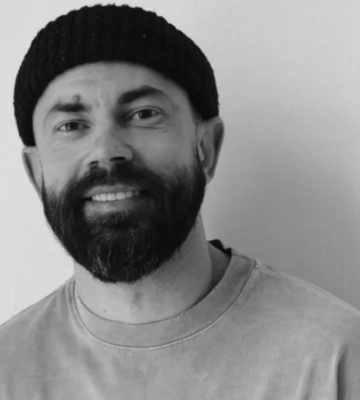 «Извините за прошлые штанги». Андрей Бедняков показал фото с Виктором Ющенко после получения государственной награды