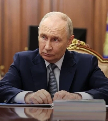 Путін заявив, що поставив завдання захопити Донбас та «Новоросію»