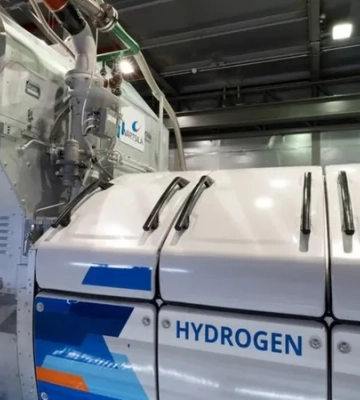 Энергетика без CO₂. В Испании впервые в мире двигатель, работающий на 100% водороде, подключили к городской электросети