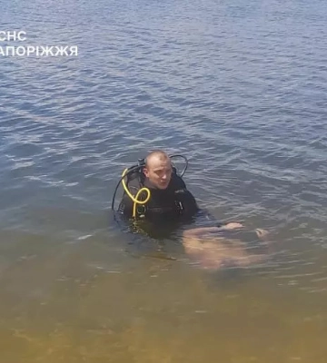 На Запоріжжі після кількагодинних пошуків водолази знайшли тіло людини на дні річки