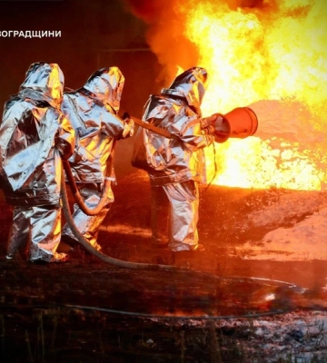 Росія атакувала інфраструктурний об'єкт у Кропивницькому, сталася пожежа 