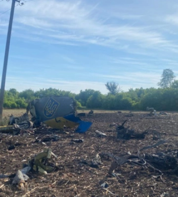 Падіння Су-24М на Хмельниччині: слідчі опитали свідків та отримали висновки ДНК-експертизи
