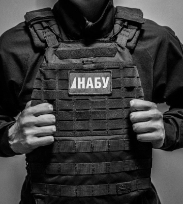 НАБУ затримало нардепа, обвинуваченого у справі про хабар за медичні тендери