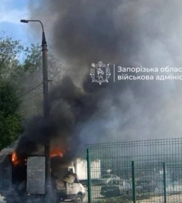 Ворог завдав удару БпЛА по цивільному авто в Запоріжжі