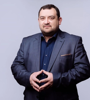 Нардепа Кузьминых задержали после 4 лет неявки в суд по делу о взятке