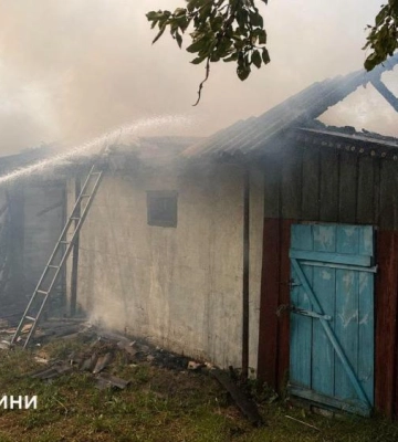 У Рівненському районі внаслідок пожежі загинула пенсіонерка