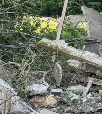 Один погибший, 12 пострадавших в результате авиаударов по Харькову