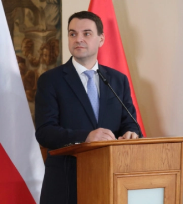 Чехія поки відмовляється від планів купівлі будинку для свого посольства в Києві