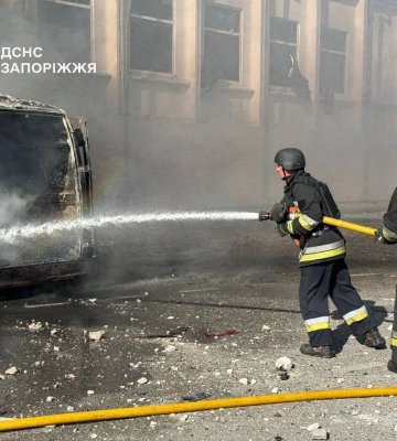 У Запоріжжі внаслідок атаки рф травмовано 10 людей, серед них – співробітник поліції