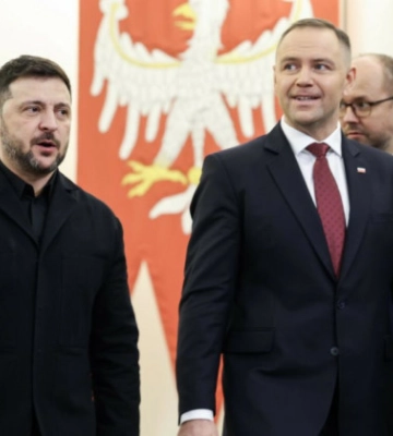 Президент Польщі Кароль Навроцький позбавив Володимира Зеленського Ордена Білого Орла