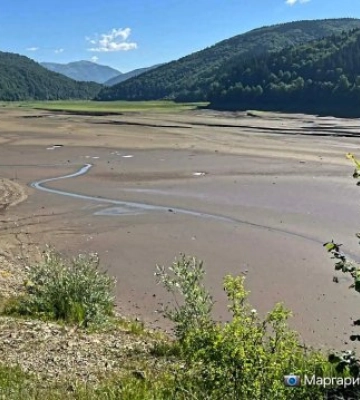 Вільшанське водосховище Закарпаття: чому повністю висохла «Карпатська Атлантида» та які наслідки чекають на регіон