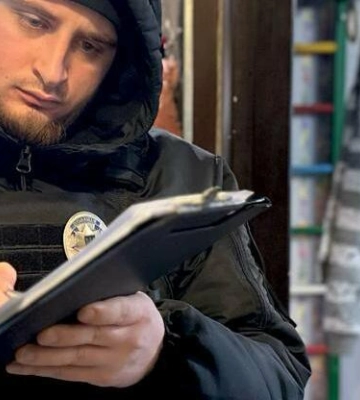 Побив акумулятором і задушив: в Одесі судитимуть чоловіка за вбивство дружини