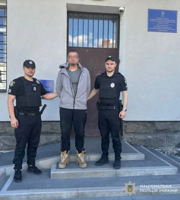 На Львівщині поліція затримала чергового переправника ухилянтів через кордон