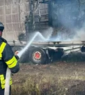 Удар БпЛА РФ по Чернігівщині: поранені двоє людей, сталися займання