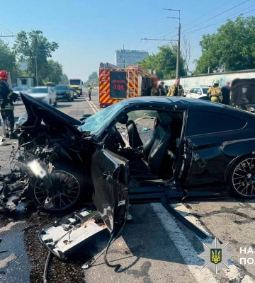 У Києві масштабна ДТП - зіткнулися п&amp;apos;ять автівок, є загибла і травмовані