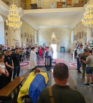 Полтавська громада попрощалась із загиблими захисниками України
