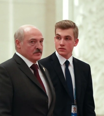 Лукашенко в Китае посетил выпускной своего сына