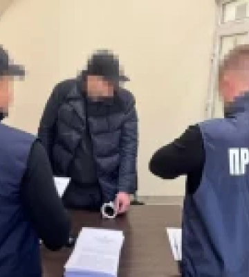 Прокуратура обвинувачує львівського ексмитника у вбивстві військового від час оповіщення