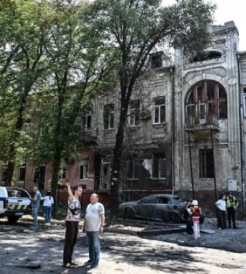 Удар по Запоріжжю: росіяни пошкодили будівлі в історичній частині міста, яким понад сто років